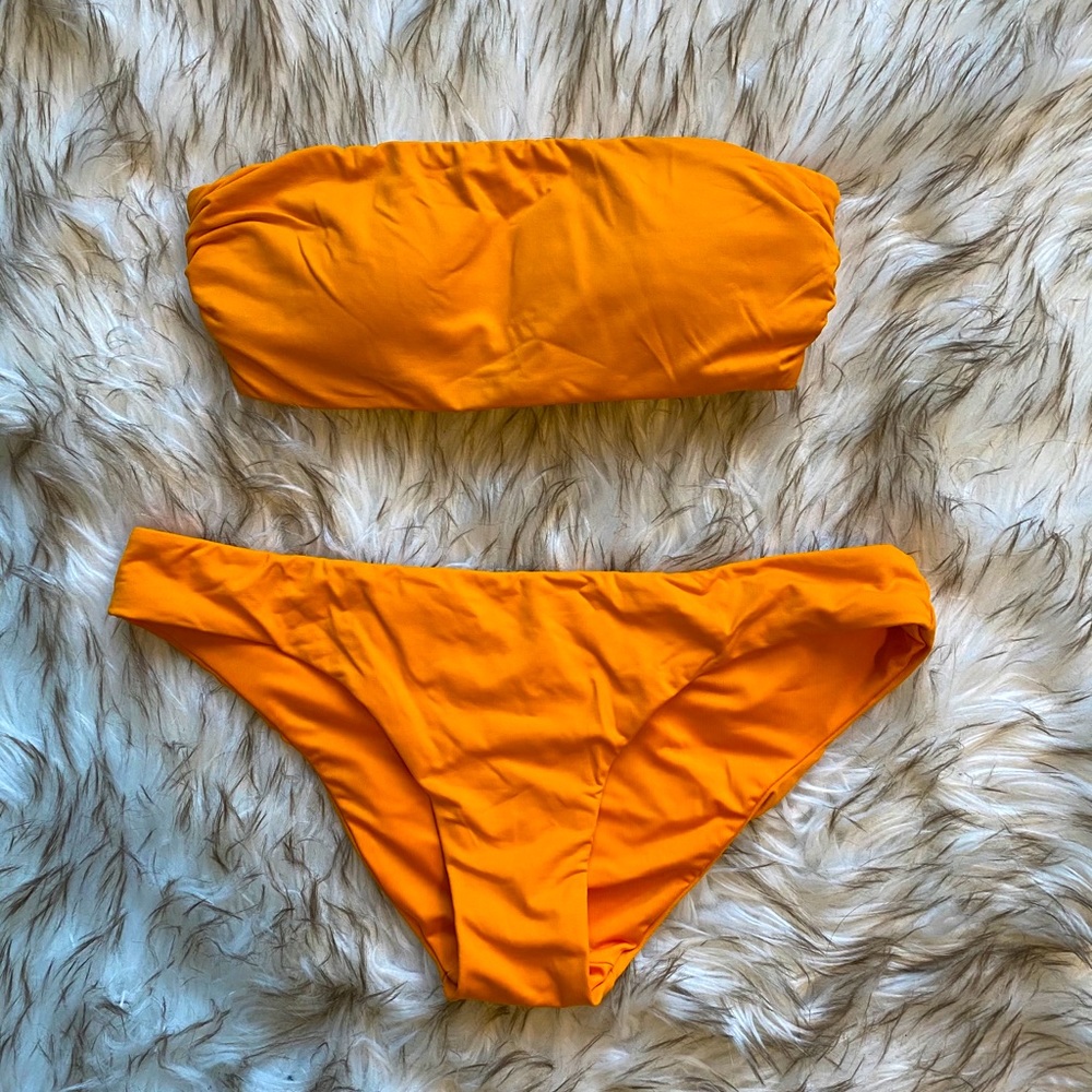 Victoria Secret Bikini Set Top = Xs Bottom = M